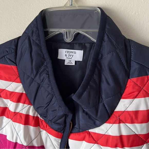 Crown & Ivy Quilted Puffer Vest - Picture 2 of 7